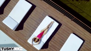 Tiffany Tatum a magyar fullos pornószínész picsa