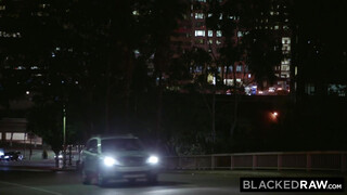BlackedRaw - Avery Christy barna sráccal kúr