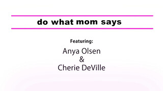 Moms Teach Szex - Cherie Deville kefélni akart