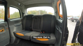 Fake Taxi - Tini spiné és a hatalmas taxis fütykös