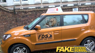 Fake Driving School - meztelenre vetkőzös és élvezz belém