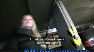 PublicAgent - Bella Karina a hatalmas didkós világos szőke