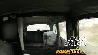 FakeTaxi - telt csoki hajú nőci pénzért mindent bevállal