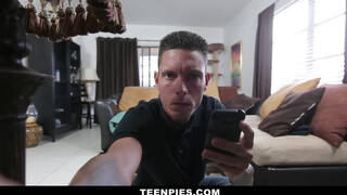 TeamSkeet - Piper Perri lebukik masztizás közben
