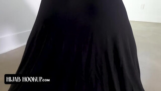 Hijab Hookup - Arab kisasszony megdöngetve