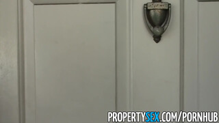 PropertySex - izgató világos szőke ingatlanos picsa