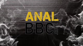 ANALIZED - Anna Rey befogadja a méretes barna kárót