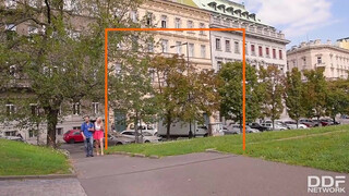 Samantha Rone kettő krapekkal kúr