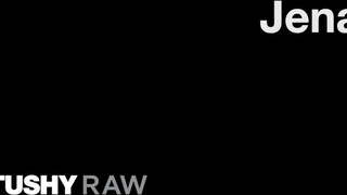 TUSHYRAW - Jena durván hátsó bejáratba baszva