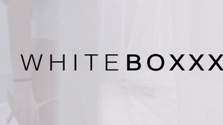WhiteBoxxx - Cecilia Scott és Vera Wonder hármasban szexelnek