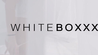 WhiteBoxxx - Luna Corazon a szenvedélyes latina nőci