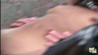 Lyla Lei kültéri anál hármasa két behatolással és telelövéses fináléval