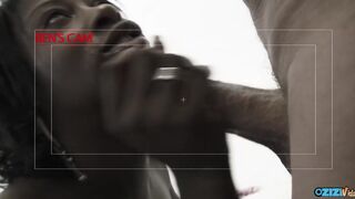 Csoki bomba milf csoportos kefélése fehér farkakkal seggben és két behatolással