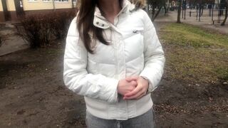 Idegen cumizza és kúrja a pénzért orosz amatőrrel beszélgetve
